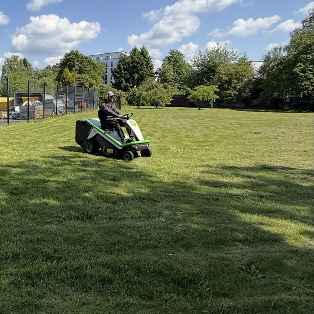 Grünflächenpflege Köln